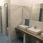 Backpackers Hostel *