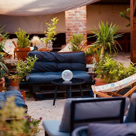 Backpackers 자다르